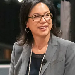 Portrait of Diane Hoskins