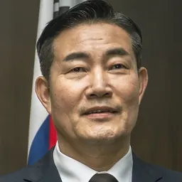 Portrait of Shin Won-sik
