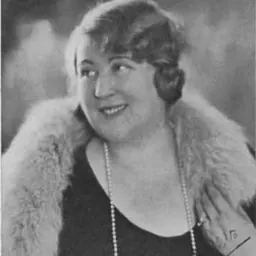 Portrait of Maartje Offers