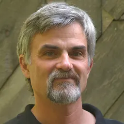 Portrait of Roland Merullo