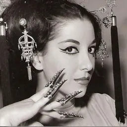 Portrait of Ambar La Fox