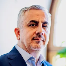 Portrait of Kadir Kasirga