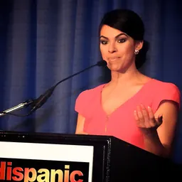 Portrait of Amy Diaz