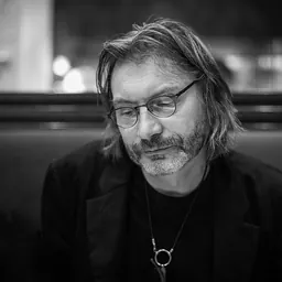 Portrait of Klaus Ottmann