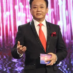 Portrait of Zhu Jun