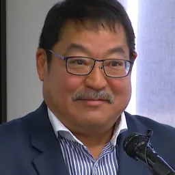 Portrait of Rob Miyashiro