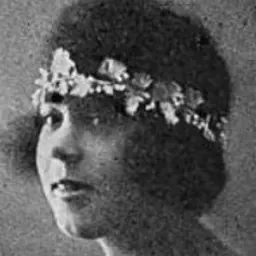 Portrait of Simone Chapoteau