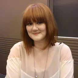Portrait of Lindsey Kelk