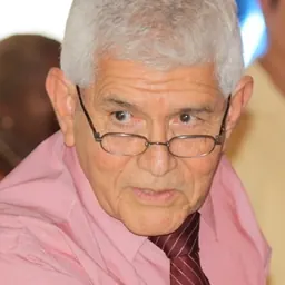 Portrait of Carlos Perdomo
