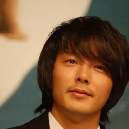 Portrait of Park Yong-ha