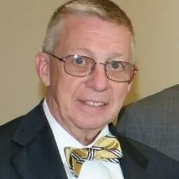 Portrait of Chris Kelly