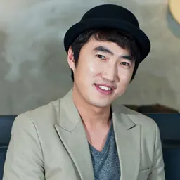 Portrait of Jang Dong-min
