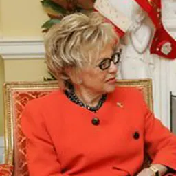 Portrait of Viviane Wade