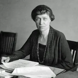 Portrait of Anna Euretta Richardson