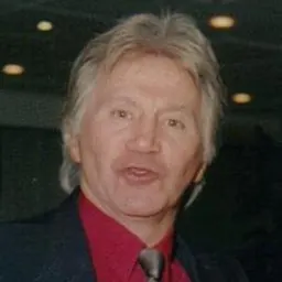 Portrait of Robert Cogoi