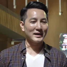 Portrait of Nguyễn Phi Hùng