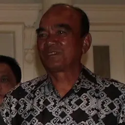 Portrait of Siswono Yudo Husodo