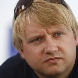 Portrait of Ryan Dalziel