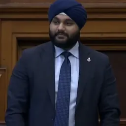 Portrait of Hardeep Grewal