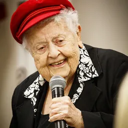 Portrait of Ivy Bottini