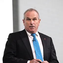 Portrait of Robert Bryce