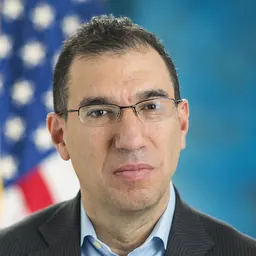 Portrait of Andy Slavitt