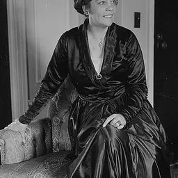 Portrait of Julia Claussen