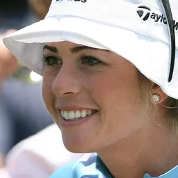 Portrait of Paula Creamer