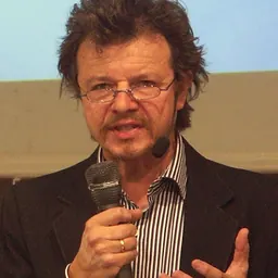 Portrait of Lennart Moller
