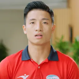 Portrait of Bùi Tiến Dũng