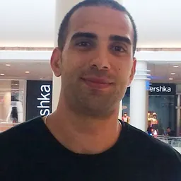 Portrait of Elishay Kadir