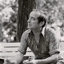 Portrait of Guy Rétoré