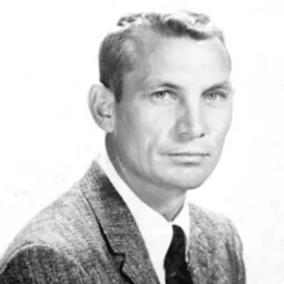 Portrait of Ken Smith