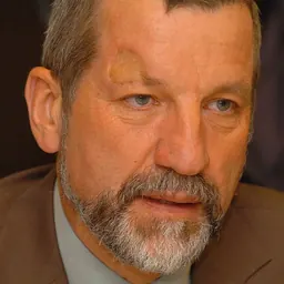 Portrait of Max-Peter Ratzel