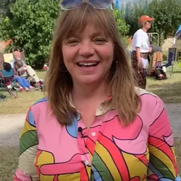 Portrait of Kate Bottley