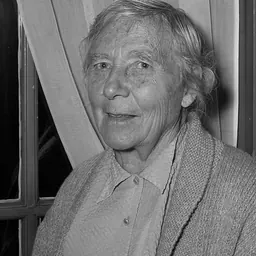 Portrait of Jacqueline Royaards-Sandberg
