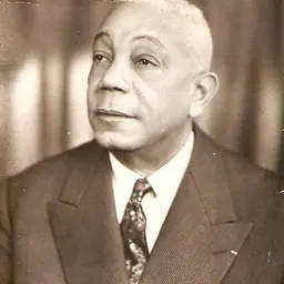 Portrait of Paul Symphor