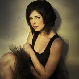 Portrait of Julianne Trevisol