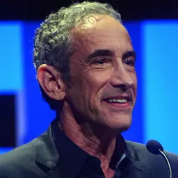 Portrait of Douglas Rushkoff