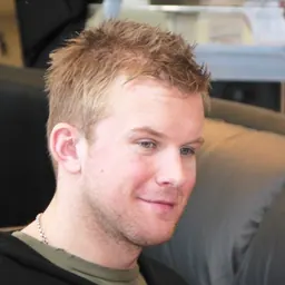 Portrait of Mike Komisarek