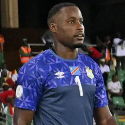 Portrait of Lionel Mpasi