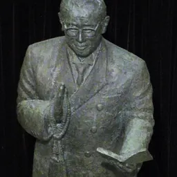 Portrait of Nikkyō Niwano