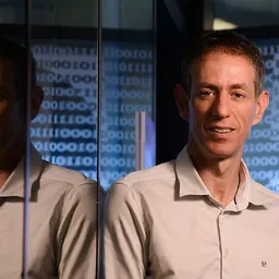 Portrait of Yuval Elovici