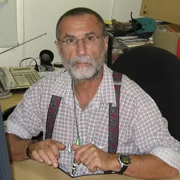 Portrait of Yossi Melman