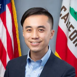 Portrait of Alex Lee