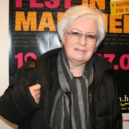 Portrait of Sigrid Löffler