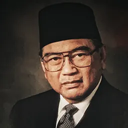 Portrait of Hadi Thayeb