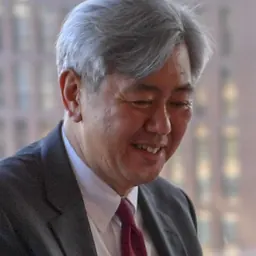 Portrait of Andrew Kim