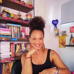 Portrait of Lauri Miranda Silva