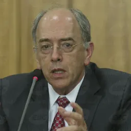 Portrait of Pedro Parente
